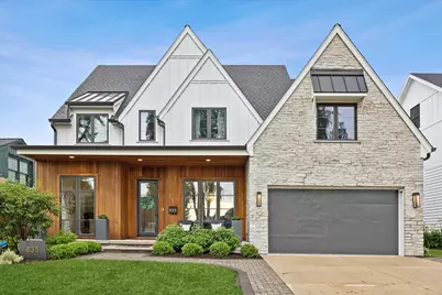 835 S Cambridge Avenue, Elmhurst, IL 60126 - Photo 1