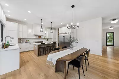 835 S Cambridge Avenue, Elmhurst, IL 60126 - Photo 9