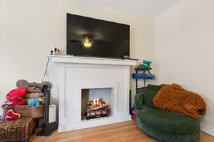 908 W Sunnyside Ave, Chicago, IL 60640 - Photo 7