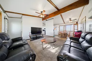 3447 Hilldale Dr, Freeport, IL 61032 - Photo 7