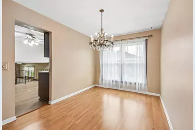 410 Flint Trail, Carol Stream, IL 60188 - Photo 9