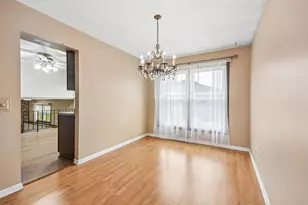 410 Flint Trail, Carol Stream, IL 60188 - Photo 9