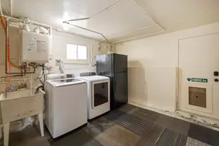 7113 N Wolcott Ave, Chicago, IL 60626 - Photo 15
