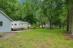 320 W 3rd St, Prophetstown, IL 61277 - Photo 43