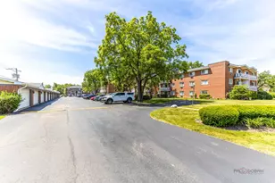 25 E Palatine Rd, Arlington Heights, IL 60004 - Photo 27