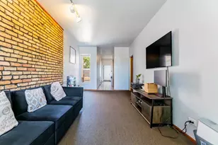 3625 S Emerald Ave, Chicago, IL 60609 - Photo 3