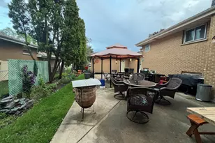 499 Gilbert Dr, Wood Dale, IL 60191 - Photo 21