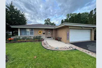 499 Gilbert Drive, Wood Dale, IL 60191 - Photo 1