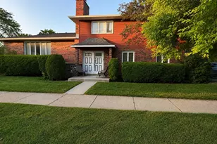 9143 Dr Korczak Terrace, Skokie, IL 60076 - Photo 1