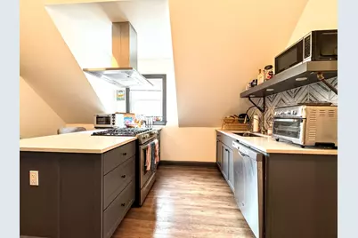 1040 W Roscoe Street #3, Chicago, IL 60657 - Photo 7