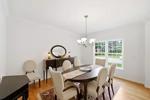 524 Camargo Club Dr, Lake in the Hills, IL 60156 - Photo 5