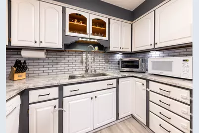 610 S 2nd Street, West Dundee, IL 60118 - Photo 19
