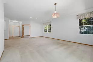 12956 Pennsylvania Ave, Huntley, IL 60142 - Photo 9