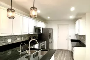 54 Egg Harbour Ct, Schaumburg, IL 60173 - Photo 3