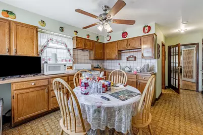 2033 N Karlov Avenue, Chicago, IL 60639 - Photo 7