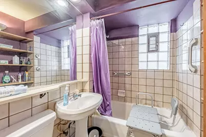 2033 N Karlov Avenue, Chicago, IL 60639 - Photo 9