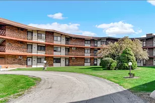 2306 Holiday Ter, Lansing, IL 60438 - Photo 1