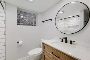 5125 N Sayre Ave, Chicago, IL 60656 - Photo 23