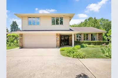 8201 Crestview Drive, Willow Springs, IL 60480 - Photo 3