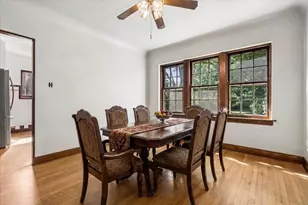 461 Uvedale Rd, Riverside, IL 60546 - Photo 9