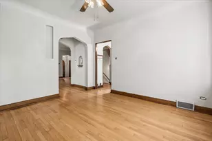 461 Uvedale Rd, Riverside, IL 60546 - Photo 11