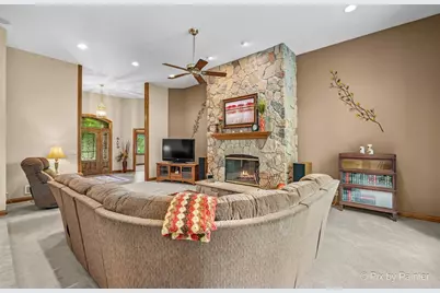 8316 Eagle Ridge, Spring Grove, IL 60081 - Photo 7