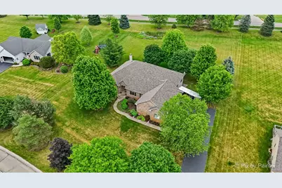 8316 Eagle Ridge, Spring Grove, IL 60081 - Photo 39