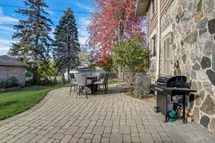 835 N Ellsworth St, Naperville, IL 60563 - Photo 37
