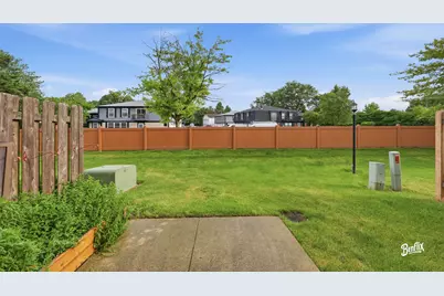 888 Swan Boulevard, Deerfield, IL 60015 - Photo 19