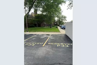 108 Glengarry Drive #102, Bloomingdale, IL 60108 - Photo 17