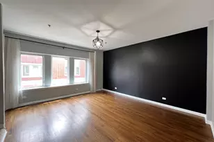 2426 W 32nd Pl, Chicago, IL 60608 - Photo 13