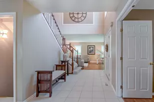 1337 Saddlebrook Rd, Bartlett, IL 60103 - Photo 13