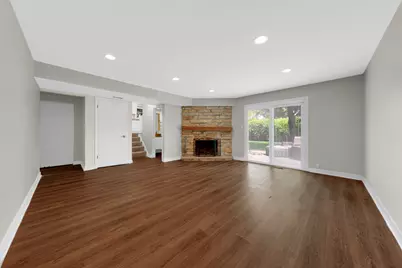 31 French Court, Mundelein, IL 60060 - Photo 13