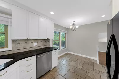 31 French Court, Mundelein, IL 60060 - Photo 11