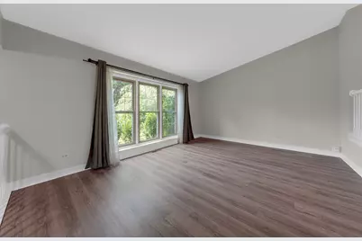 31 French Court, Mundelein, IL 60060 - Photo 5