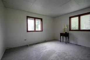37259 N Fairview Ln, Lake Villa, IL 60046 - Photo 11