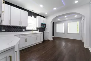 1414 S 58th Ave, Cicero, IL 60804 - Photo 3