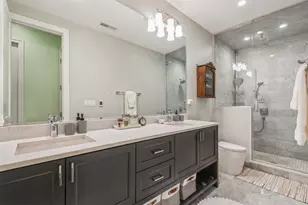 2918 N Lakewood Ave, Chicago, IL 60657 - Photo 13