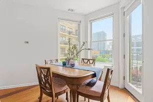 520 N Halsted St, Chicago, IL 60642 - Photo 9