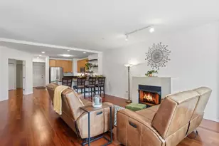 520 N Halsted St, Chicago, IL 60642 - Photo 5