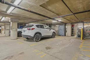 520 N Halsted St, Chicago, IL 60642 - Photo 23