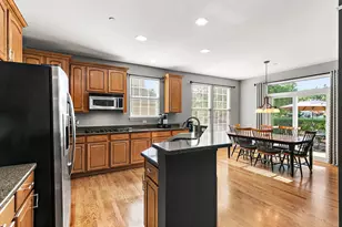 2700 Oak Dr, West Dundee, IL 60118 - Photo 17