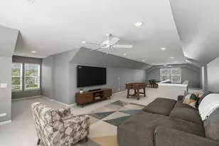 2700 Oak Dr, West Dundee, IL 60118 - Photo 35