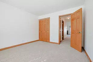 220 Oak Knoll Ct, Schaumburg, IL 60193 - Photo 25