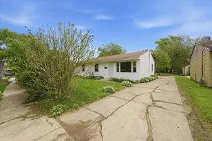 14018 S Finley Ave, Robbins, IL 60472 - Photo 21