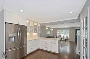 589 Inverness Rd, Lisle, IL 60532 - Photo 5