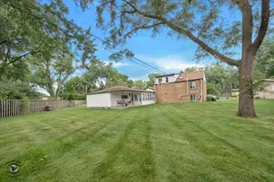 589 Inverness Rd, Lisle, IL 60532 - Photo 25