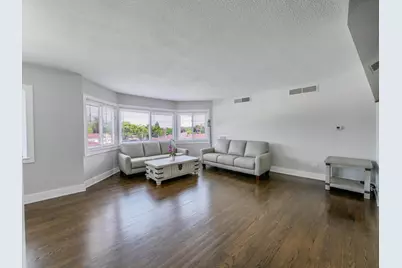 5500 Lincoln Avenue #414E, Morton Grove, IL 60053 - Photo 9