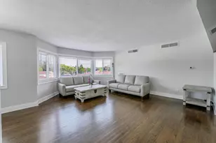5500 Lincoln Ave, Morton Grove, IL 60053 - Photo 9