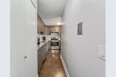 5500 Lincoln Avenue #414E, Morton Grove, IL 60053 - Photo 15